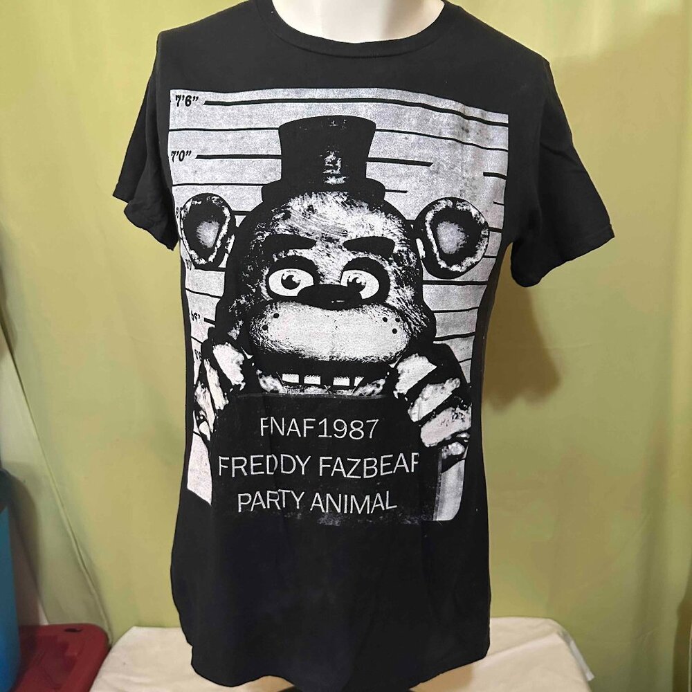 Five Nights at Freddy's Freddy Fazbear Men's Black T Shirt Size Medium 2017 Scot